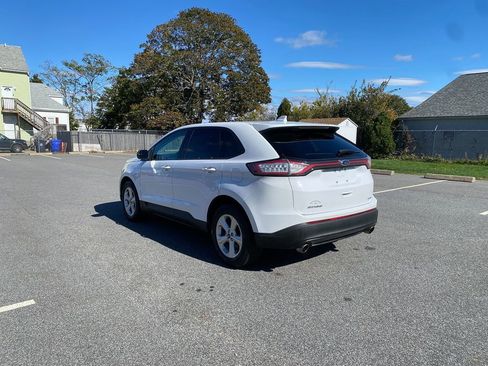 Used 2018 Ford Edge SE image 8