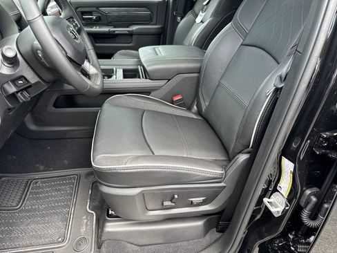 New 2026 RAM 3500 Limited AWD/4WD image 9