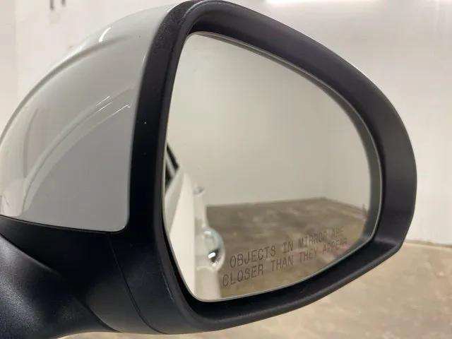 Used 2025 Mercedes-Benz C 300 Sedan image 98