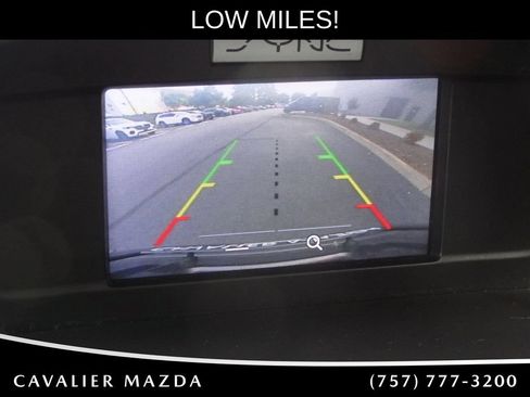 Used 2017 Ford Escape SE FWD image 25