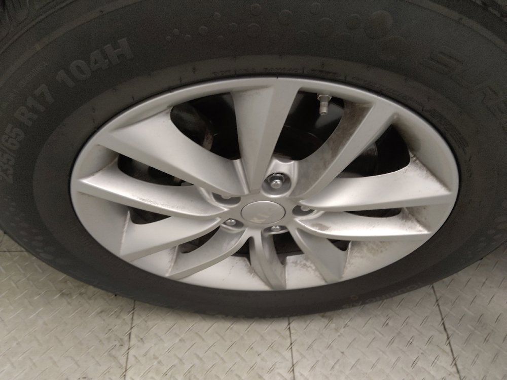 Used 2017 Kia Sorento FWD image 31