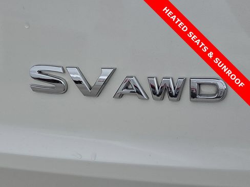 Used 2023 Nissan Rogue SV w/ SV Premium B Package image 8