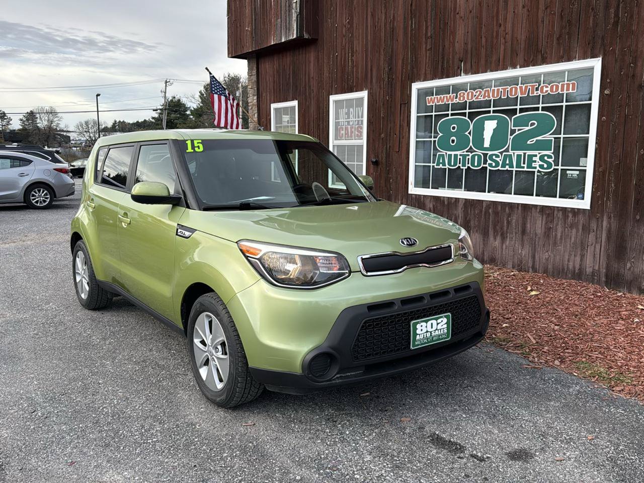 Used 2015 Kia Soul FWD image 2