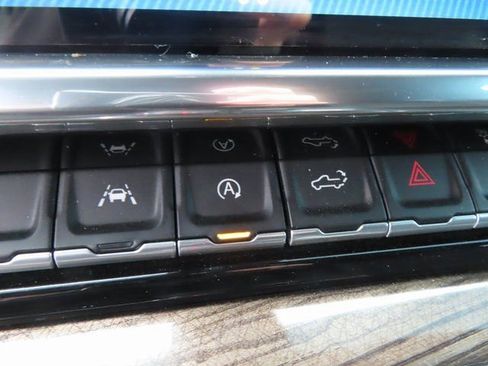 Used 2022 Chevrolet Silverado 1500 LT Trail Boss w/ Protection Package image 30