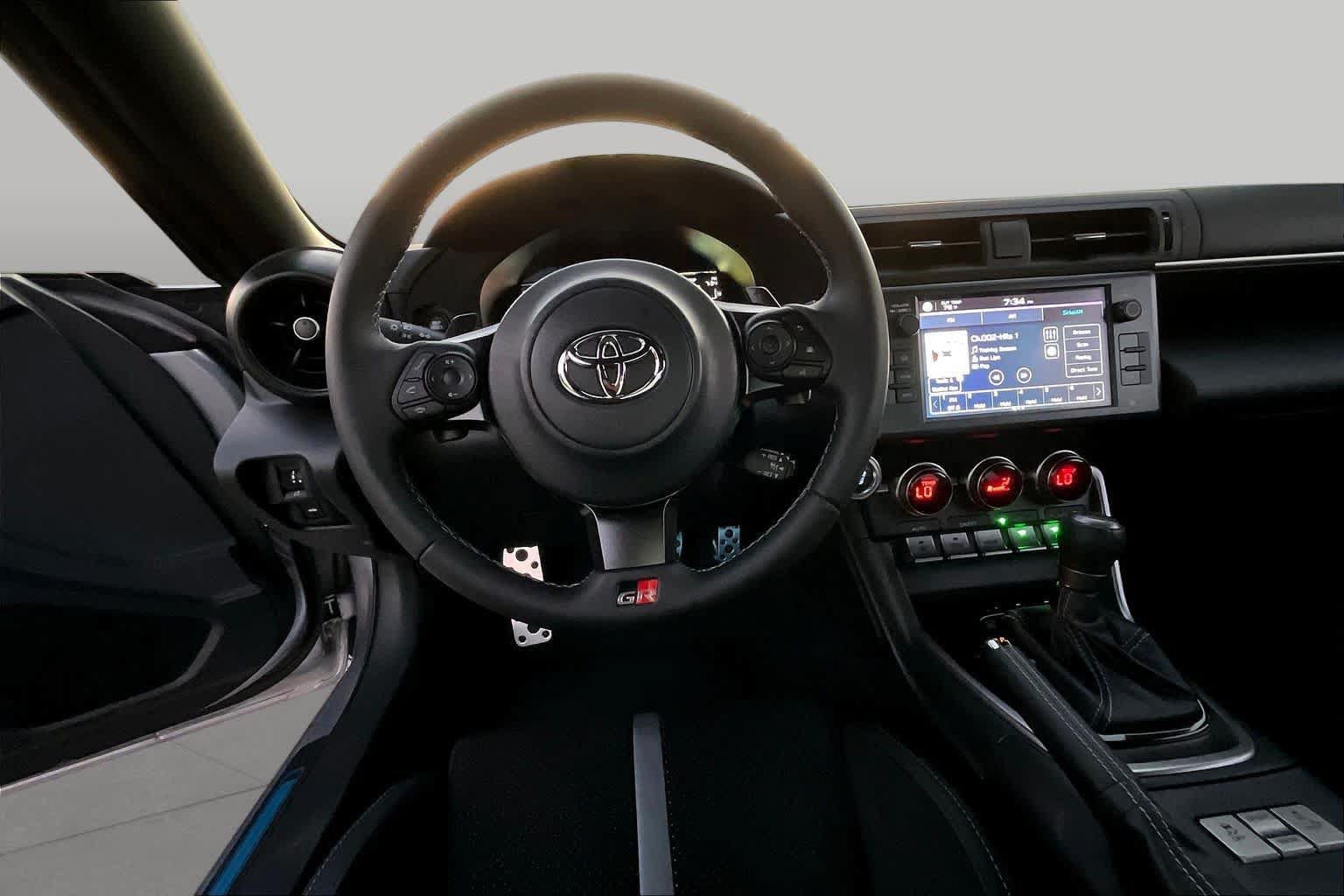 Used 2026 Toyota GR86 Premium w/ Performance Package RWD image 6