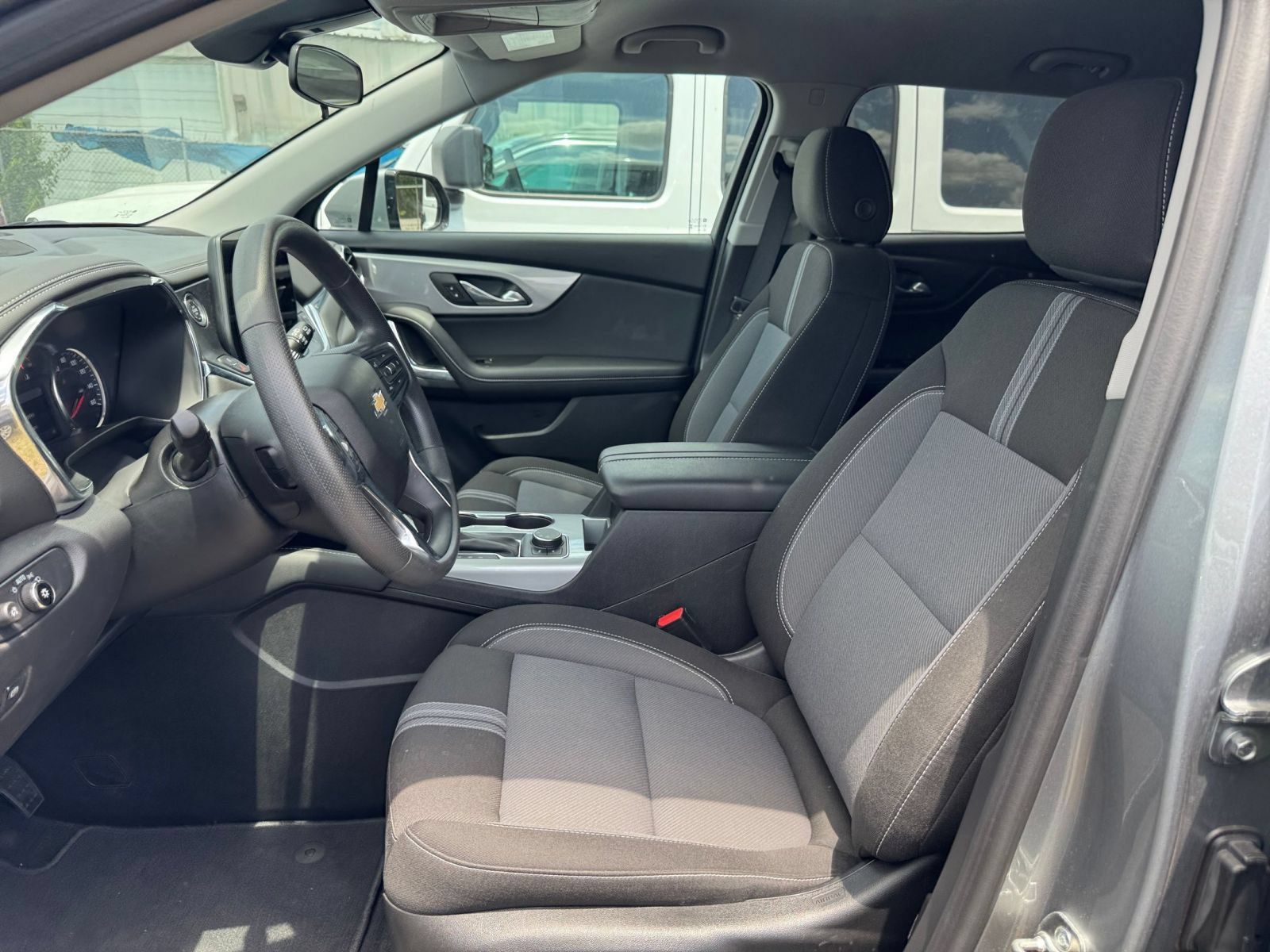Used 2026 Chevrolet Blazer LT FWD image 25