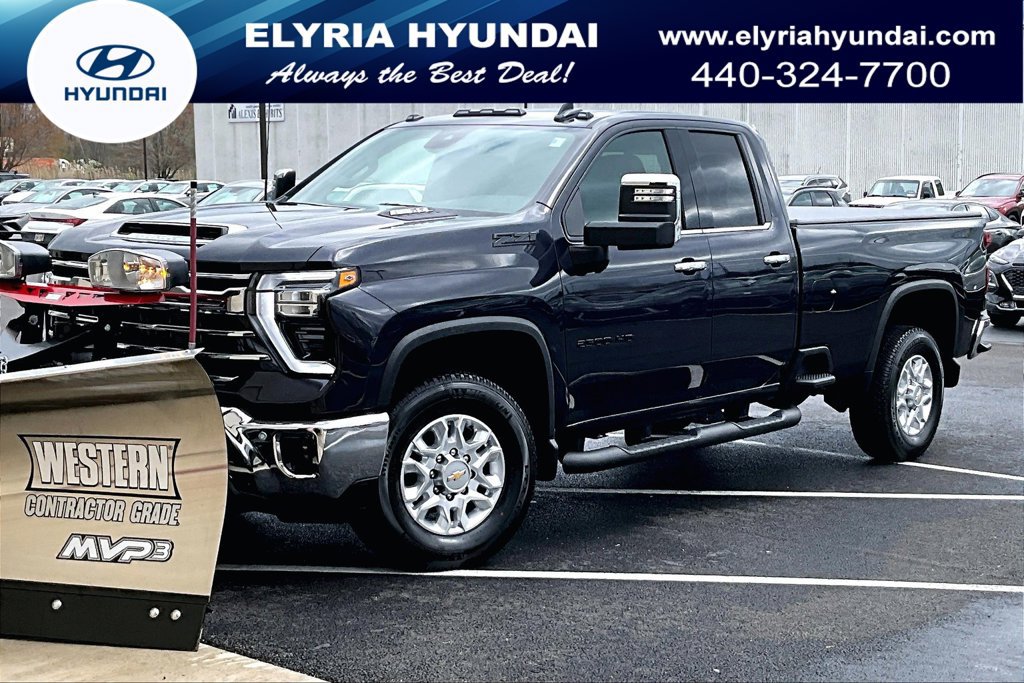 Used 2024 Chevrolet Silverado 2500 LTZ w/ LTZ Convenience Package AWD/4WD image 1