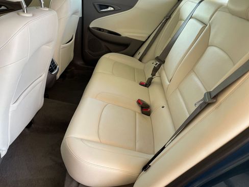 Used 2024 Chevrolet Malibu LT image 25