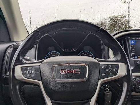 Used 2019 GMC Canyon SLE w/ SLE Convenience Package image 19