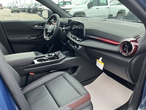 New 2026 Chevrolet Equinox RS w/ Convenience Package III image 23