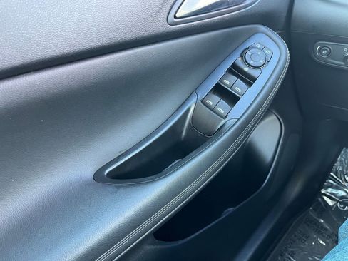 Used 2025 Buick Encore GX Preferred image 20