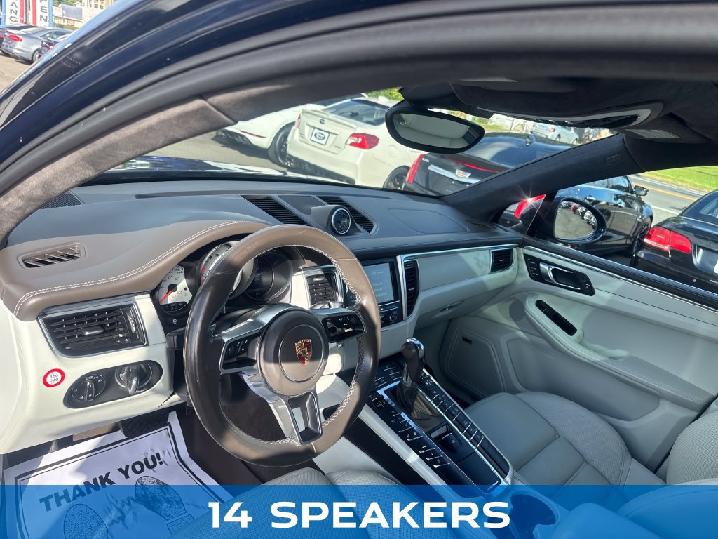 Used 2016 Porsche Macan Turbo AWD/4WD image 13