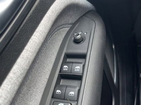 Used 2025 Jeep Compass Latitude w/ Convenience Group image 11