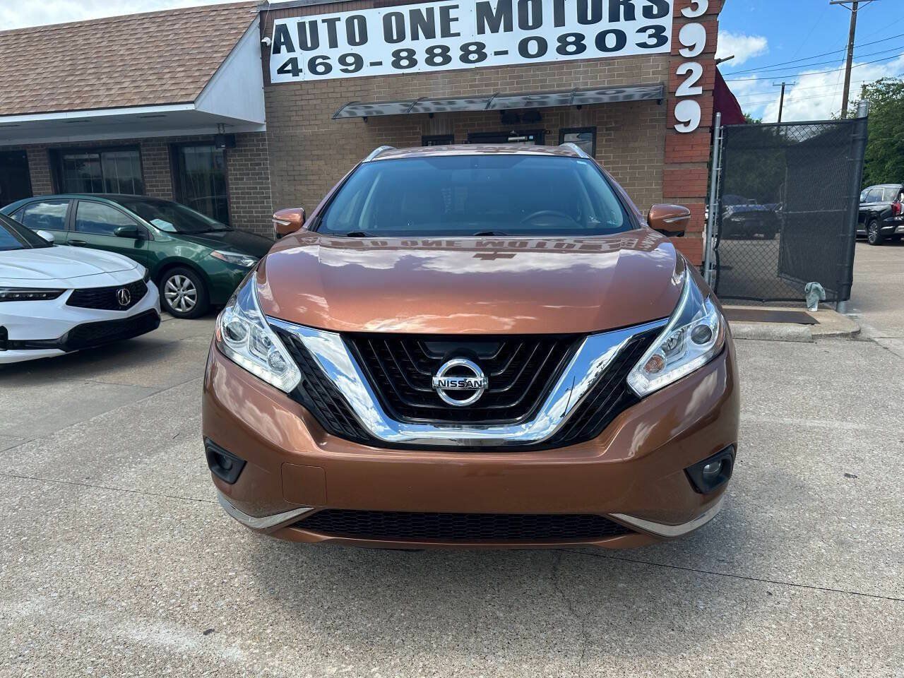 Used 2015 Nissan Murano Platinum w/ Cargo Package AWD/4WD image 2
