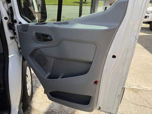 Used 2017 Ford Transit 250 148 Low Roof RWD image 22