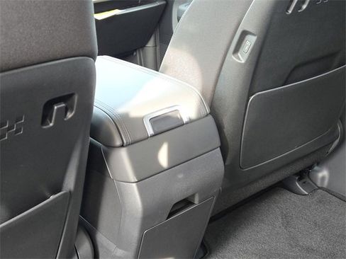 New 2026 Hyundai Santa Fe SE image 16