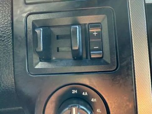 Used 2017 Ford Expedition EL XL w/ Equipment Group 101A image 12