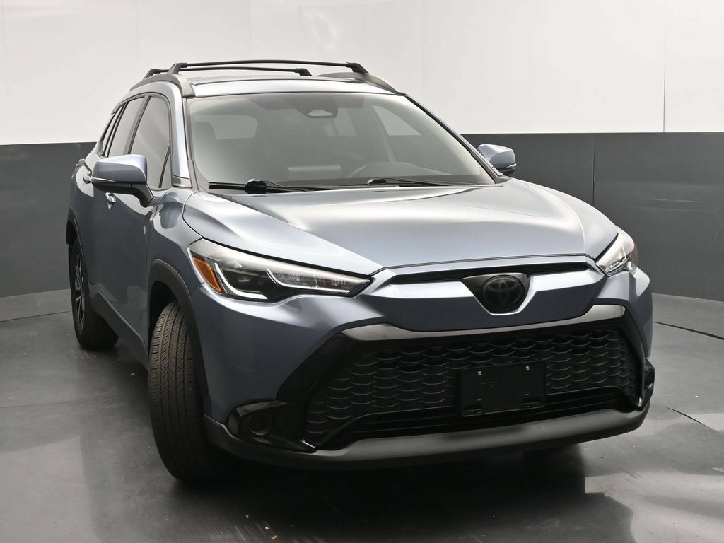 Used 2023 Toyota Corolla Cross AWD Hybrid image 24