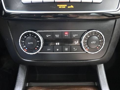 Used 2018 Mercedes-Benz GLS 450 4MATIC image 29
