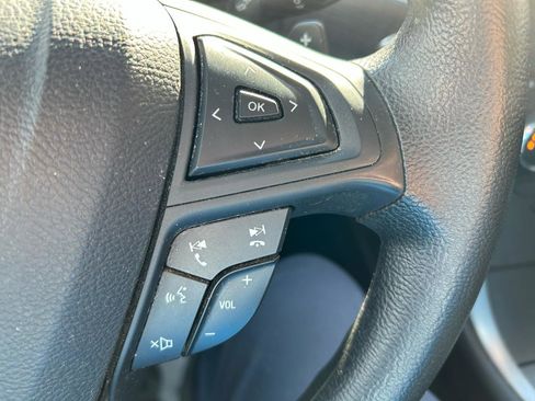 Used 2017 Ford Edge SE AWD/4WD image 19