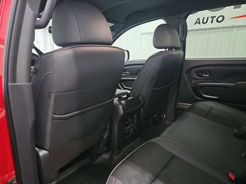 Used 2021 Nissan Titan PRO-4X w/ Off Road Protection Package AWD/4WD image 32
