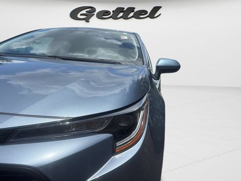 Used 2025 Toyota Corolla LE FWD image 21