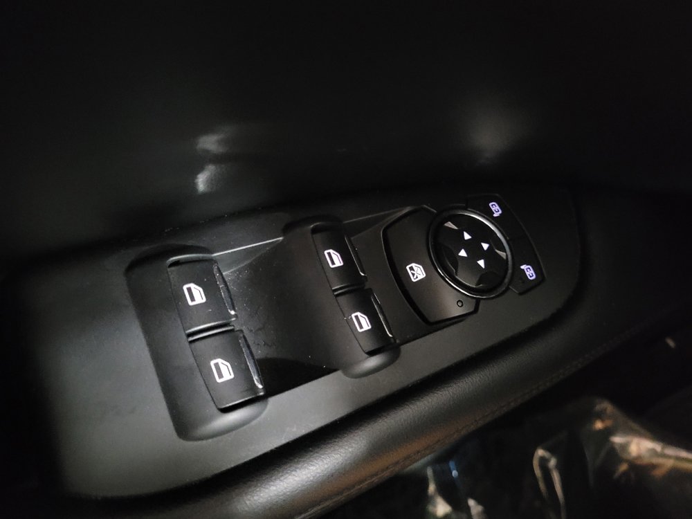 Used 2019 Lincoln MKZ Premiere FWD image 27