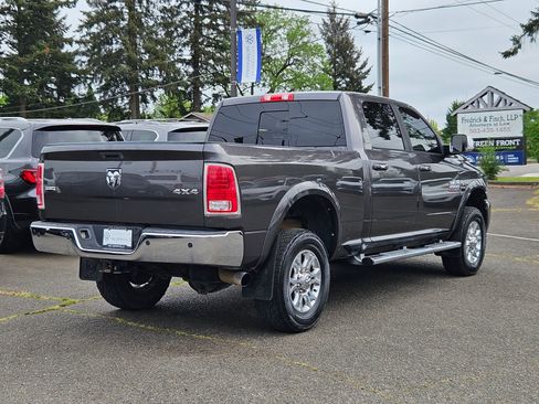 Used 2014 RAM 2500 Laramie w/ Convenience Group AWD/4WD image 5