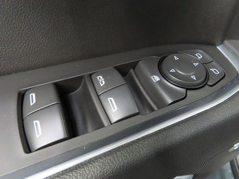 Used 2025 Chevrolet Silverado 1500 LT Trail Boss w/ Convenience Package II image 67