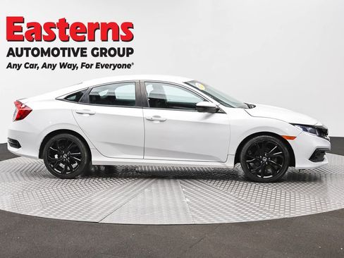 Used 2021 Honda Civic Sport image 4
