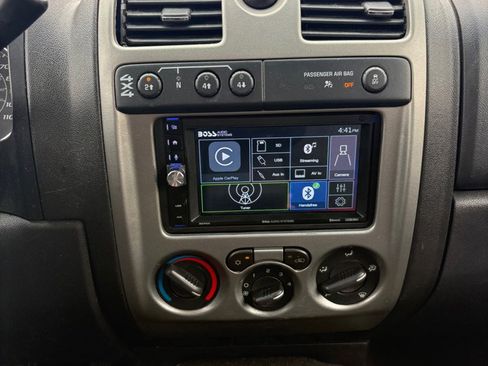 Used 2012 Chevrolet Colorado LT image 15