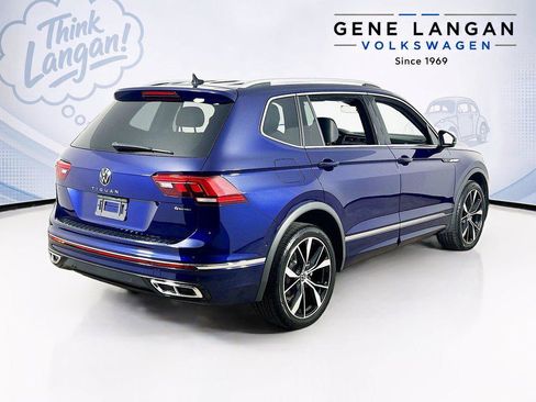 Certified 2022 Volkswagen Tiguan SEL R-Line AWD/4WD image 5