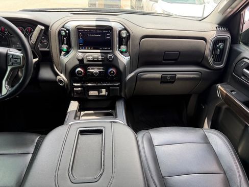 Used 2019 Chevrolet Silverado 1500 RST AWD/4WD image 20