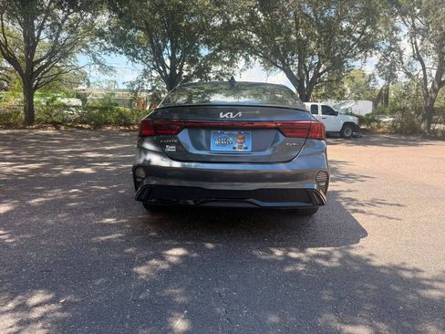 Used 2023 Kia Forte GT-Line w/ GT-Line Premium Package FWD image 5