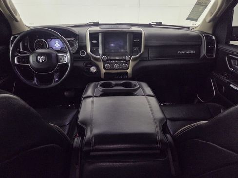 Used 2019 RAM 1500 Laramie AWD/4WD image 27