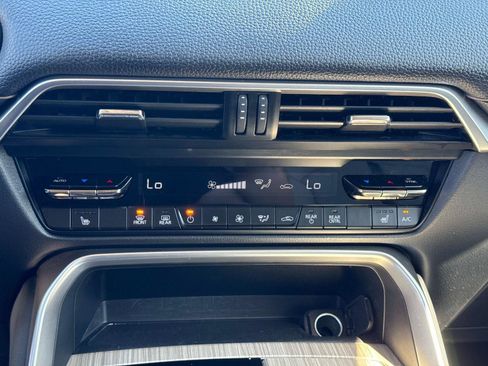 Certified 2024 MAZDA CX-90 Plug-In Hybrid w/ Preferred image 26