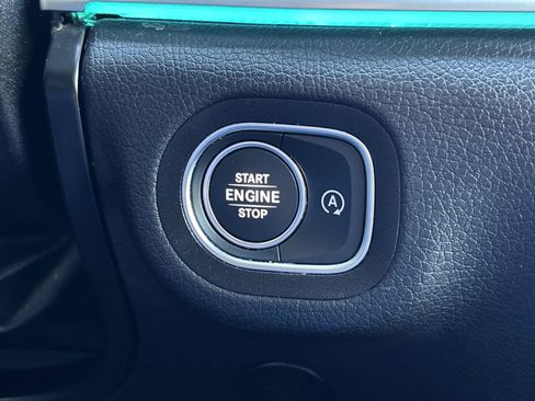 Used 2022 Mercedes-Benz GLS 450 4MATIC image 26