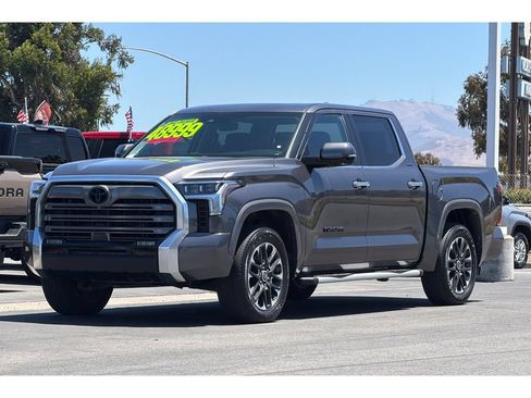 Used 2023 Toyota Tundra Limited AWD/4WD image 8