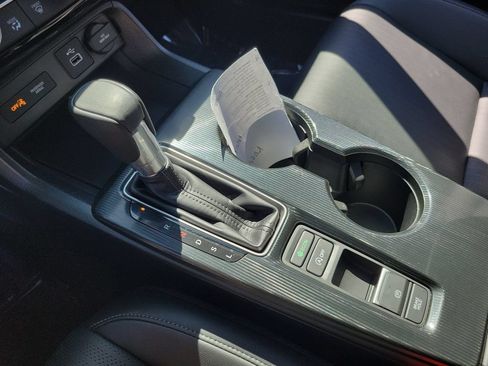 Certified 2024 Honda Civic EX-L image 30