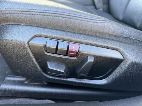 Used 2014 BMW 320i xDrive Sedan image 16