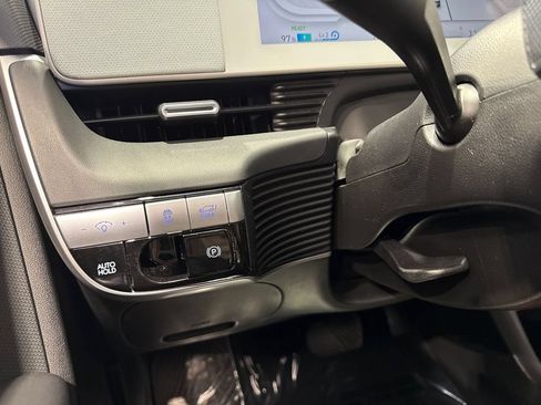 Used 2024 Hyundai Ioniq 5 SEL AWD/4WD image 95