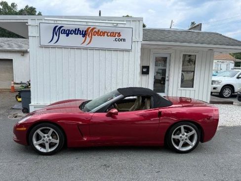 Used 2005 Chevrolet Corvette Convertible w/ Preferred Equipment Group RWD image 11