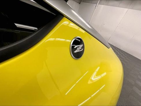 Used 2023 Nissan Z Performance w/ Floor Mat Package (L93) image 23