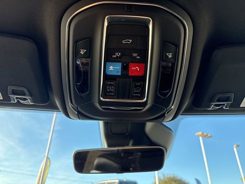 New 2025 Jeep Grand Cherokee L Altitude RWD image 37