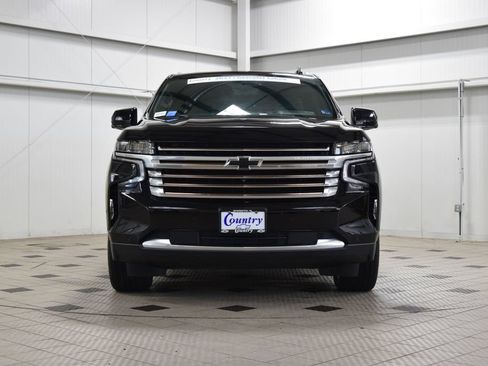 Used 2023 Chevrolet Tahoe High Country AWD/4WD image 2