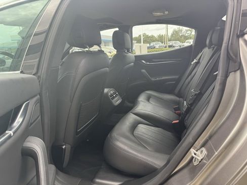 Used 2021 Maserati Ghibli S image 6
