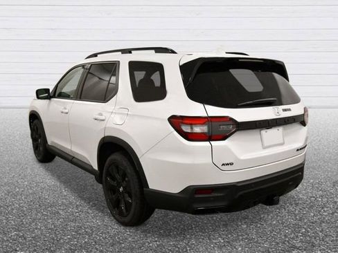 New 2026 Honda Pilot Black Edition image 3
