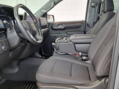Used 2023 Chevrolet Silverado 1500 LT AWD/4WD image 22