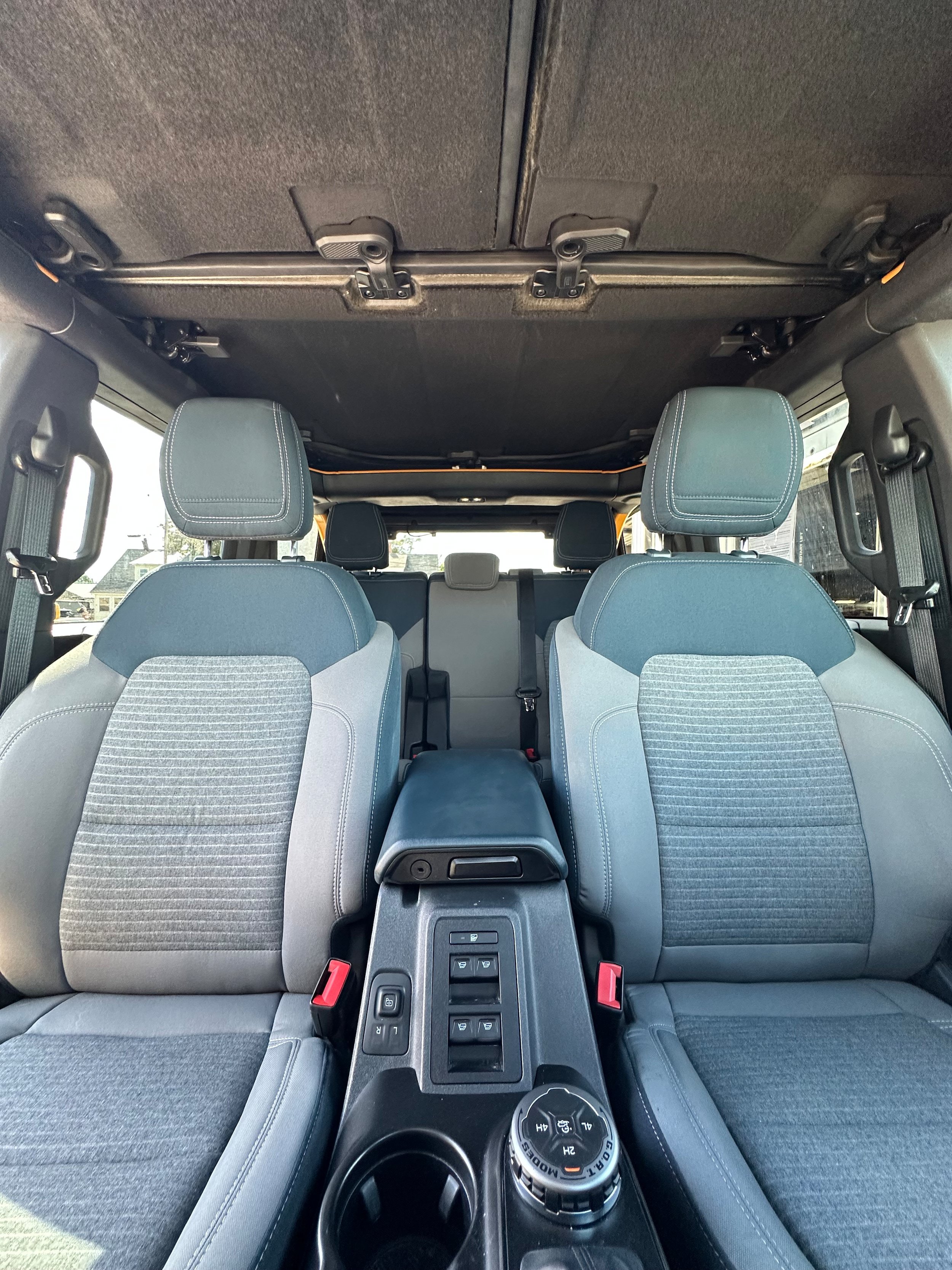 Used 2022 Ford Bronco Outer Banks AWD/4WD image 11