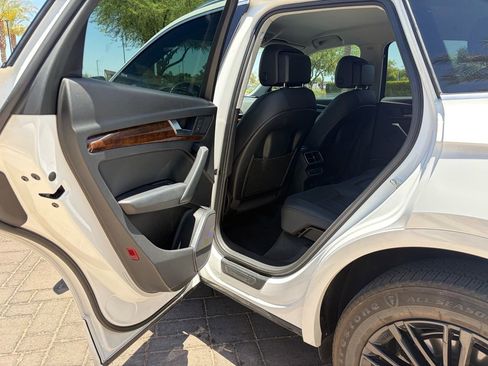 Used 2019 Audi Q5 2.0T Premium AWD/4WD image 9